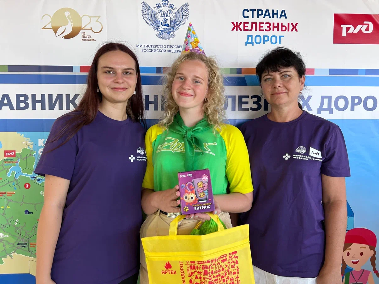 Успехов, радости, веселья и самых преданных друзей!